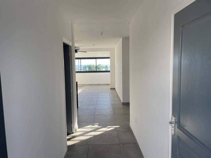 Peinture intérieure d'une maison La Réunion