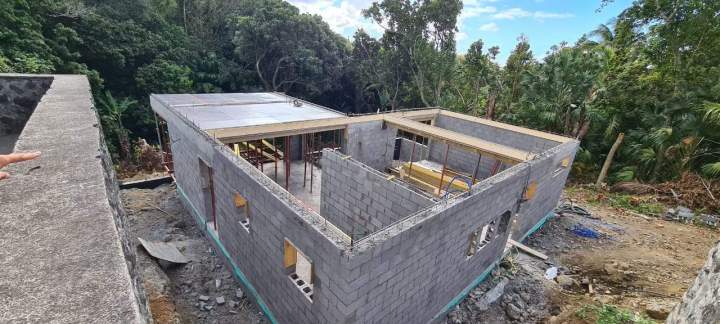  Montage de la bâtisse La Réunion